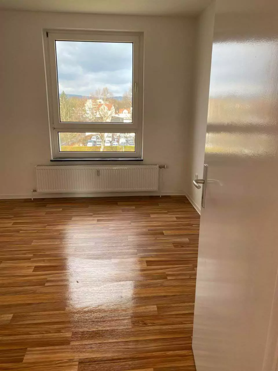 Beschreibung:EntdeckenSiewichtigeEinblickeindenWohnungsbauinDeutschland,vondenregulatorischenStandardsbishinzu bewährtenVerfahren.ErfahrenSiewieSiesowohlSEOalsauchBarrierefreiheitoptimierenkönnen,umIhreOnline-PräsenzzuverbessernundeinbreiteresPublikumzureichen.Einführung:DerWohnungsbauinDeutschlanderforderteinumfassendesVerständnisderlokalenVorschriftenundBranchenstandards.DieserLeitfadenbeleuchtetdieFeinheitendesProzessesundbetontdieBedeutungderOptimierungvonSEOundBarrierefreiheitfüreineverbesserteOnline-SichtbarkeitundInklusivität.1.VerständnisregulatorischerStandards:-ErforschenSiediestrengenregulatorischenAnforderungendiedenWohnungsbauinDeutschlandregeln,einschließlichBauvorschriften,UmweltvorschriftenundSicherheitsprotokollen.-HebendieBedeutungderEinhaltungdieserStandardshervorumdieCompliancesicherzustellenundrechtlicheRisikenzu minimieren.