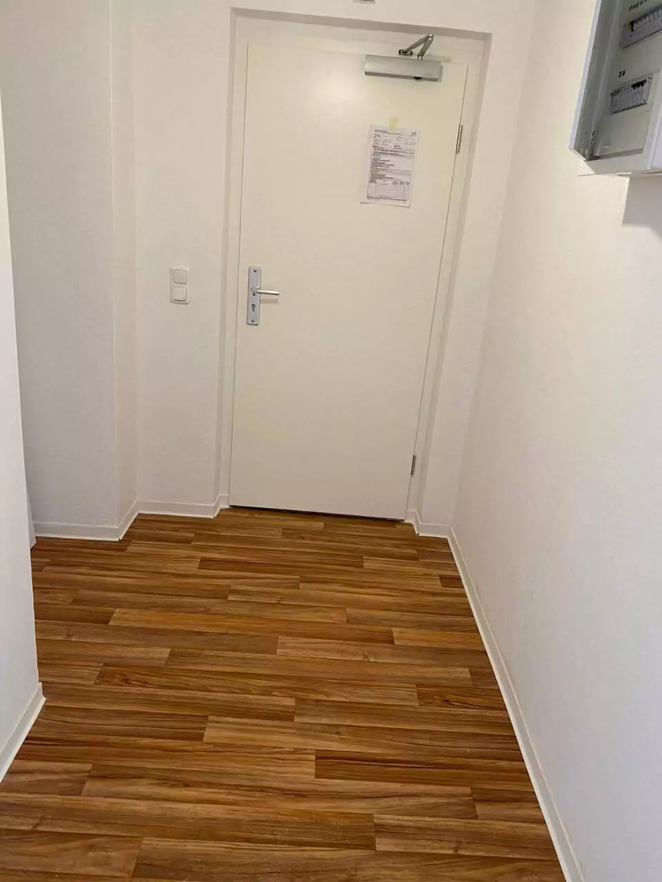Beschreibung:EntdeckenSiewichtigeEinblickeindenWohnungsbauinDeutschland,vondenregulatorischenStandardsbishinzu bewährtenVerfahren.ErfahrenSiewieSiesowohlSEOalsauchBarrierefreiheitoptimierenkönnen,umIhreOnline-PräsenzzuverbessernundeinbreiteresPublikumzureichen.Einführung:DerWohnungsbauinDeutschlanderforderteinumfassendesVerständnisderlokalenVorschriftenundBranchenstandards.DieserLeitfadenbeleuchtetdieFeinheitendesProzessesundbetontdieBedeutungderOptimierungvonSEOundBarrierefreiheitfüreineverbesserteOnline-SichtbarkeitundInklusivität.1.VerständnisregulatorischerStandards:-ErforschenSiediestrengenregulatorischenAnforderungendiedenWohnungsbauinDeutschlandregeln,einschließlichBauvorschriften,UmweltvorschriftenundSicherheitsprotokollen.-HebendieBedeutungderEinhaltungdieserStandardshervorumdieCompliancesicherzustellenundrechtlicheRisikenzu minimieren.